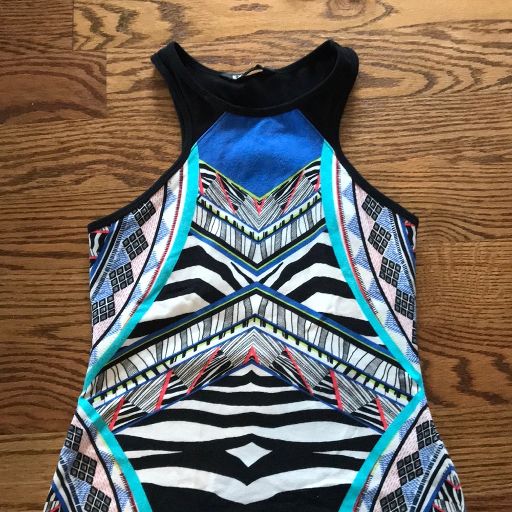 Dress - Picture 2 of 3
